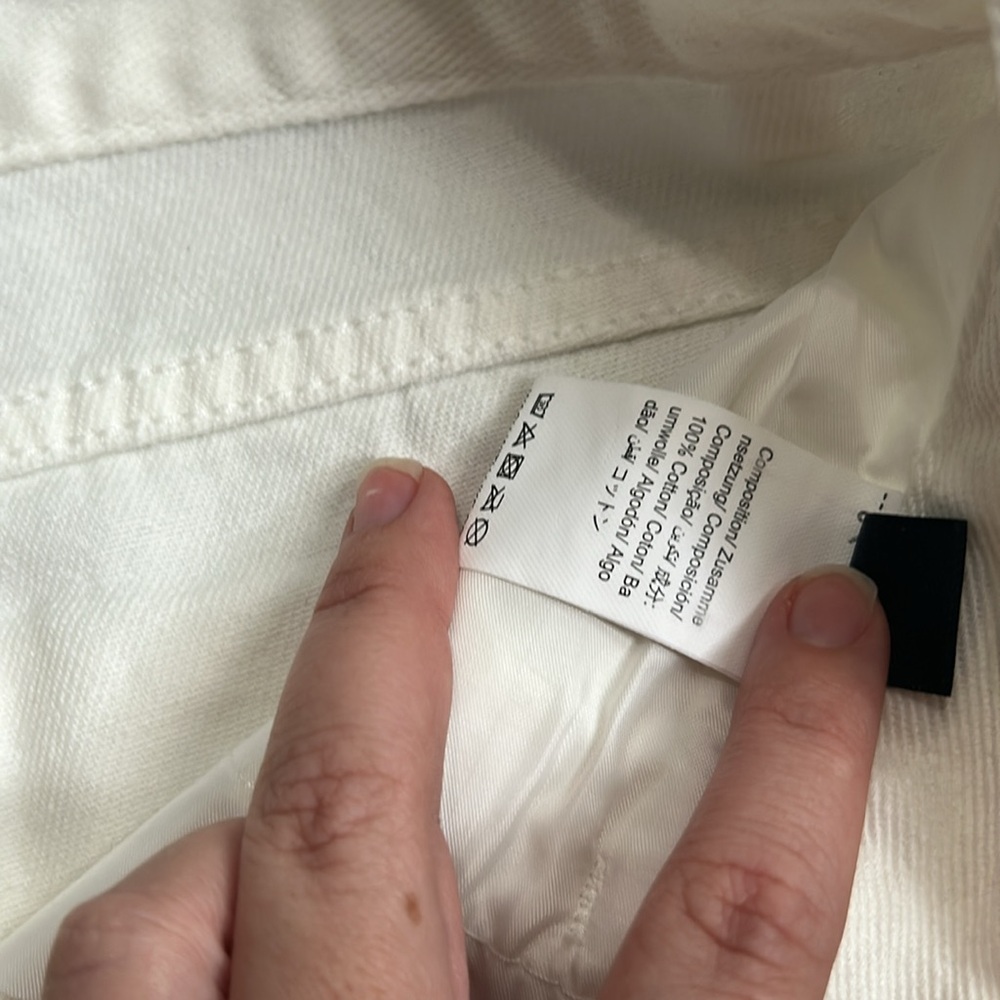 Women's White Denim Shorts - Size Large - Picture 4 of 5